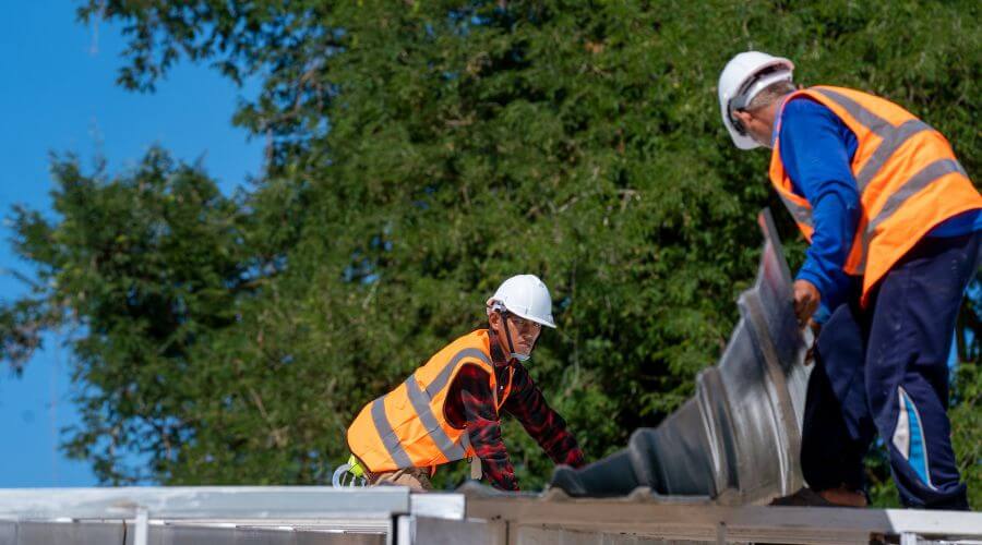 Roof repair in North Salt Lake, UT
